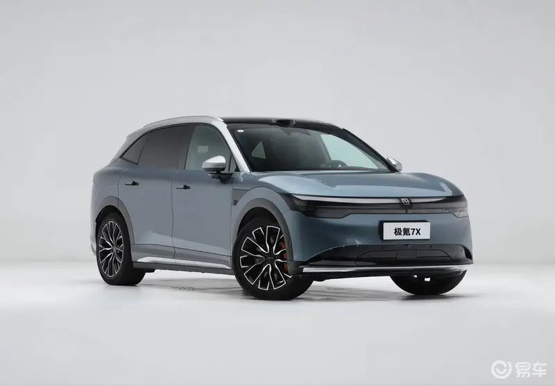 2025款极氪7X一款纯电动中型SUV它